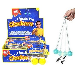 Klack-Klack-Kugeln im Display (24 Stk.)